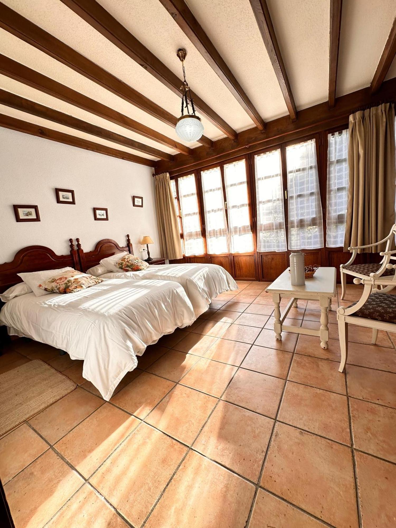 Hostal La Nozal De La Pena Villaviciosa  Exterior foto